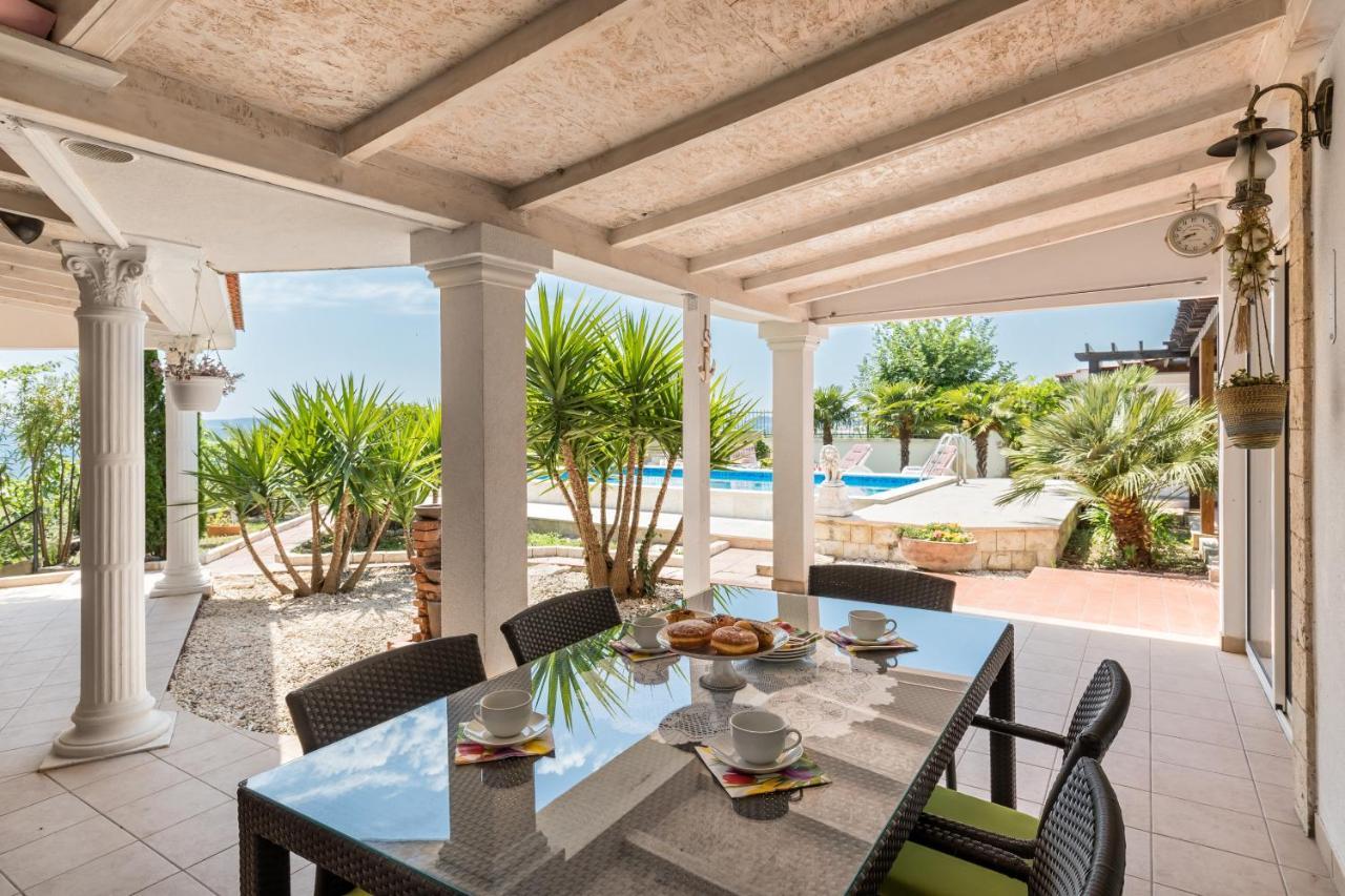 Holiday Home Сплит Экстерьер фото