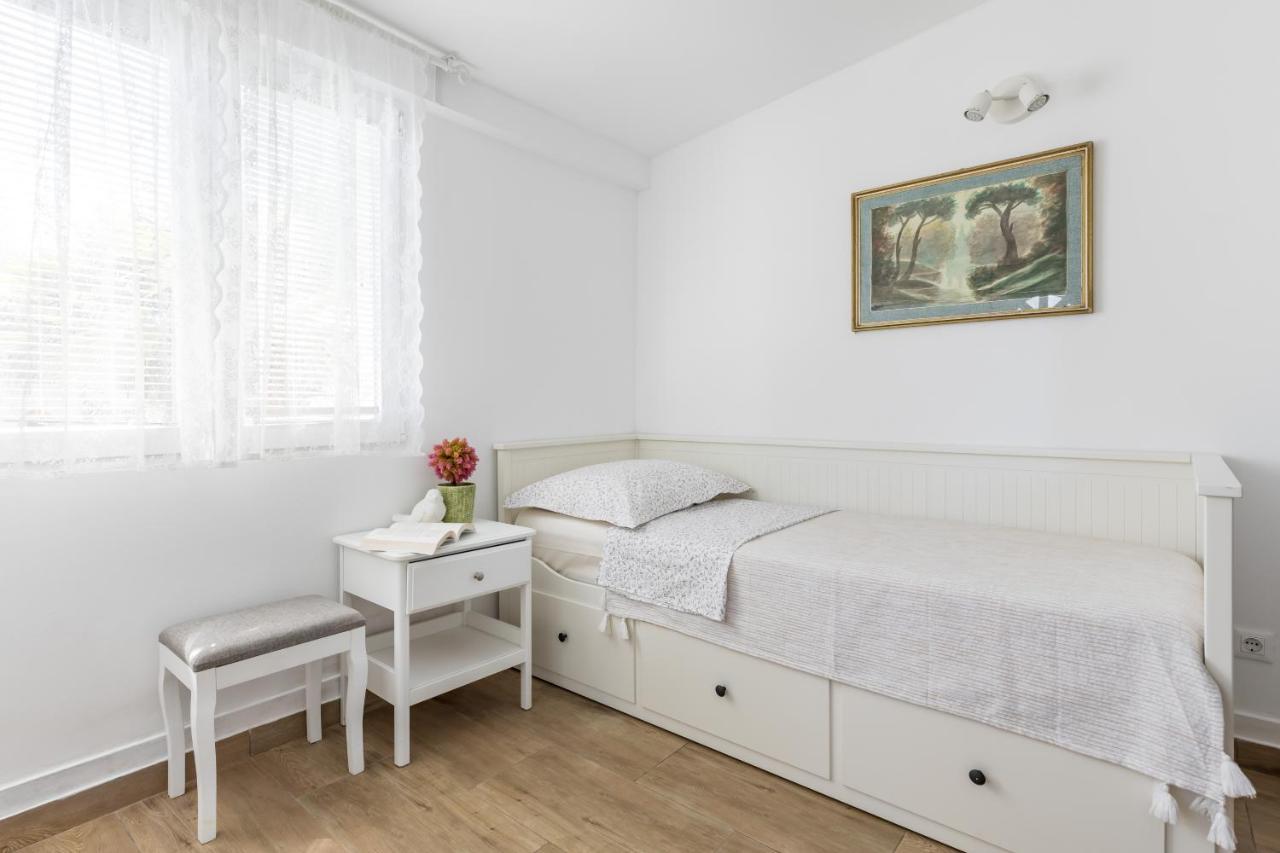 Holiday Home Сплит Экстерьер фото